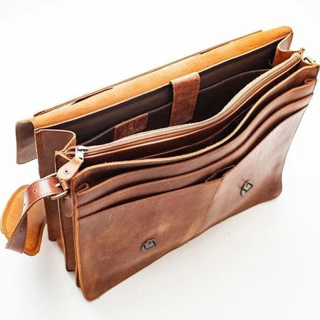 Complete Leather Briefcase - Image 8