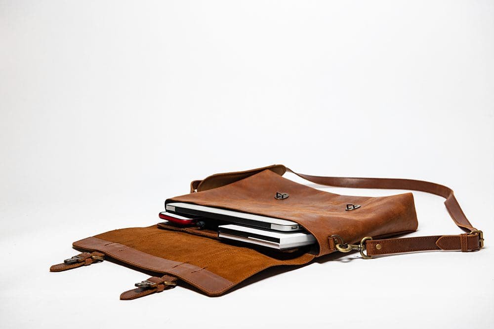 Urban Leather Messenger - Image 3
